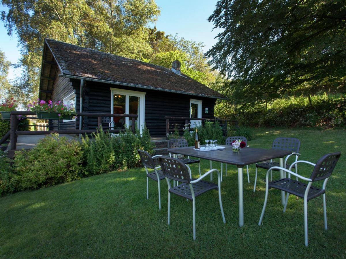 Open Wooden Chalet Built Against A Hill Francorchamps Eksteriør billede